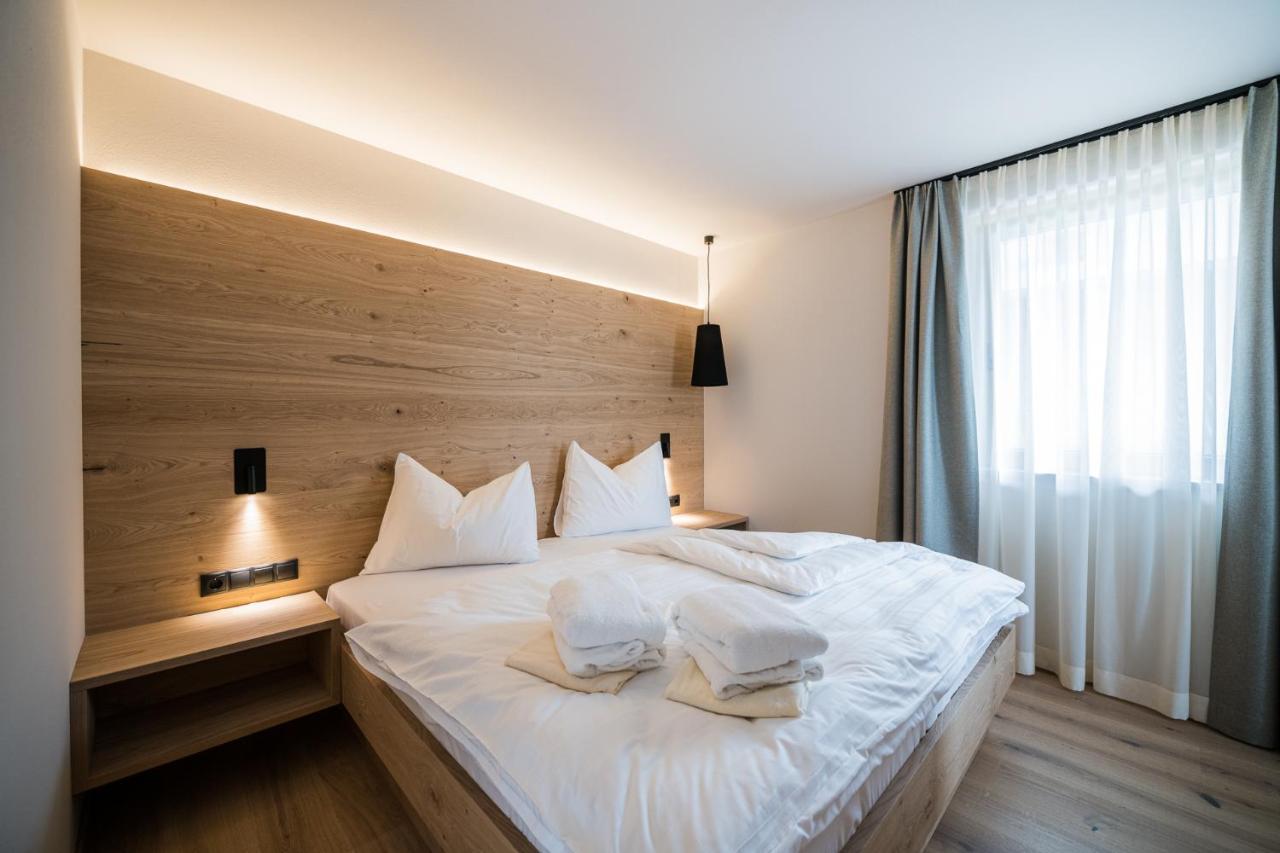 Stoefflerhof Apartment San Candido Exterior photo